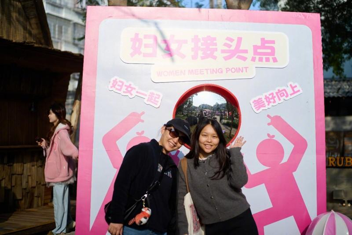 Jollybaby携手美柚妇女节企划:看见每一位妈妈的光芒与力量