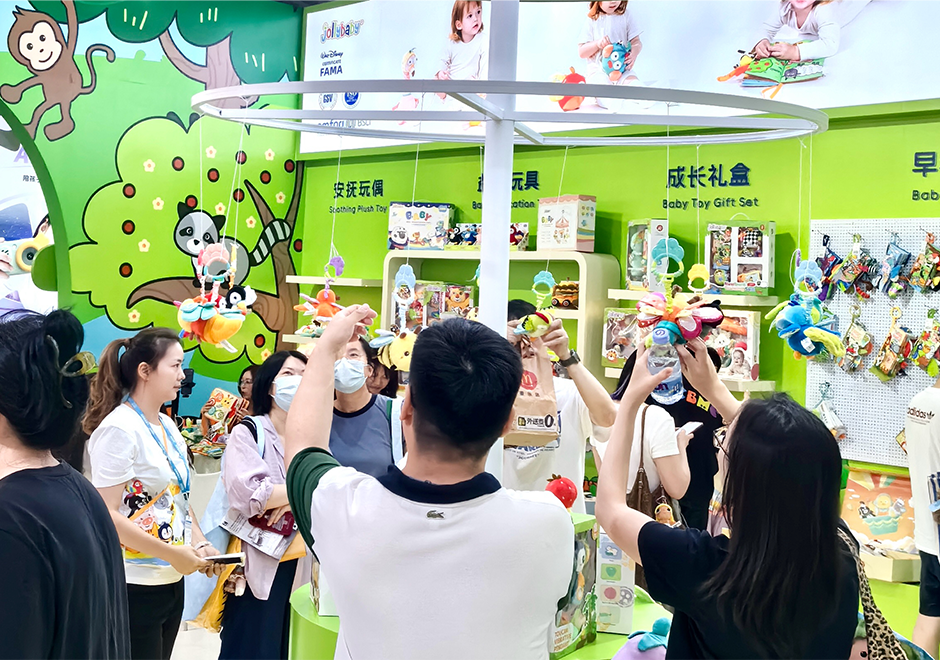开展即爆单！Jollybaby携&ldquo;Baby精灵&rdquo;燃爆2026CBME，引领育儿新潮流！
